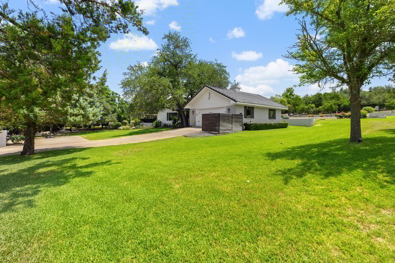 3742 Golden Rain Cove