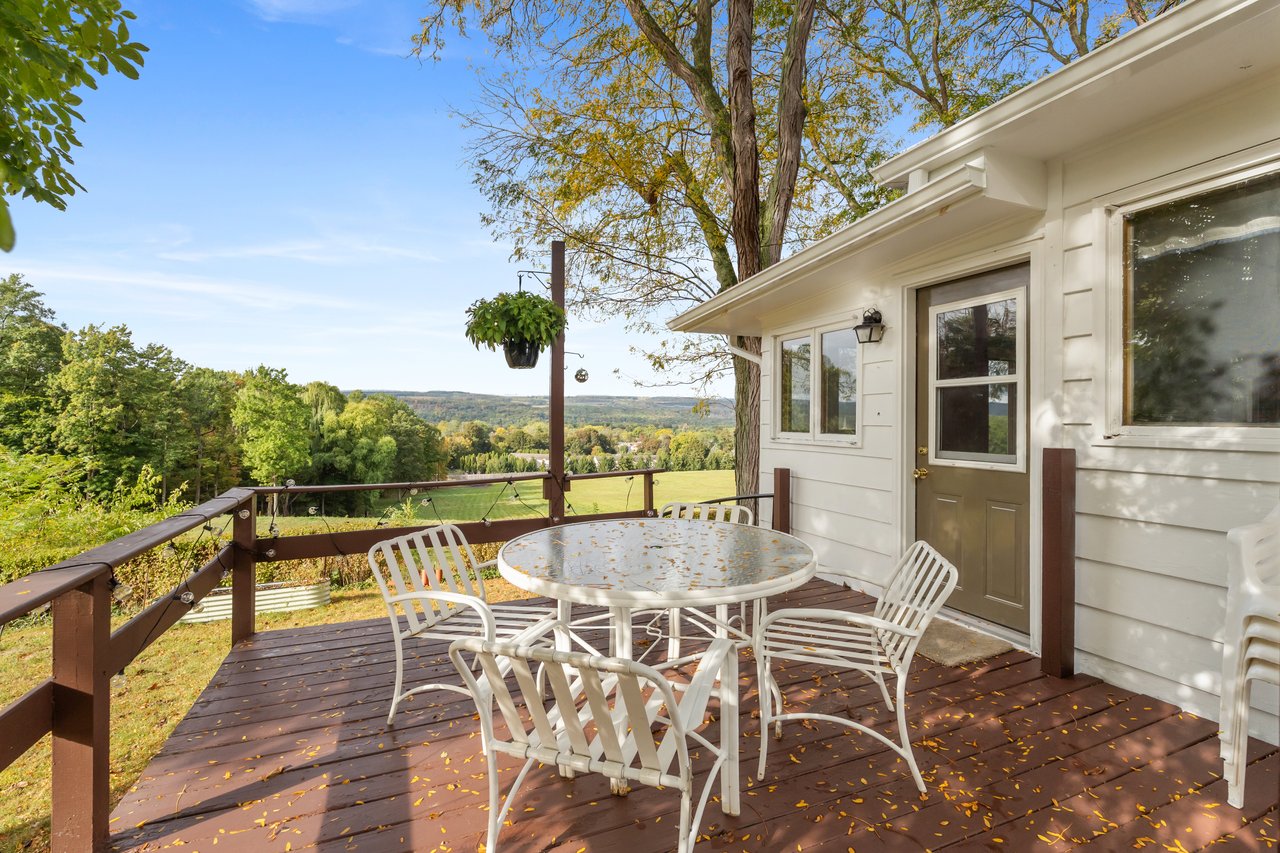 9692 Highland Ave, Dansville