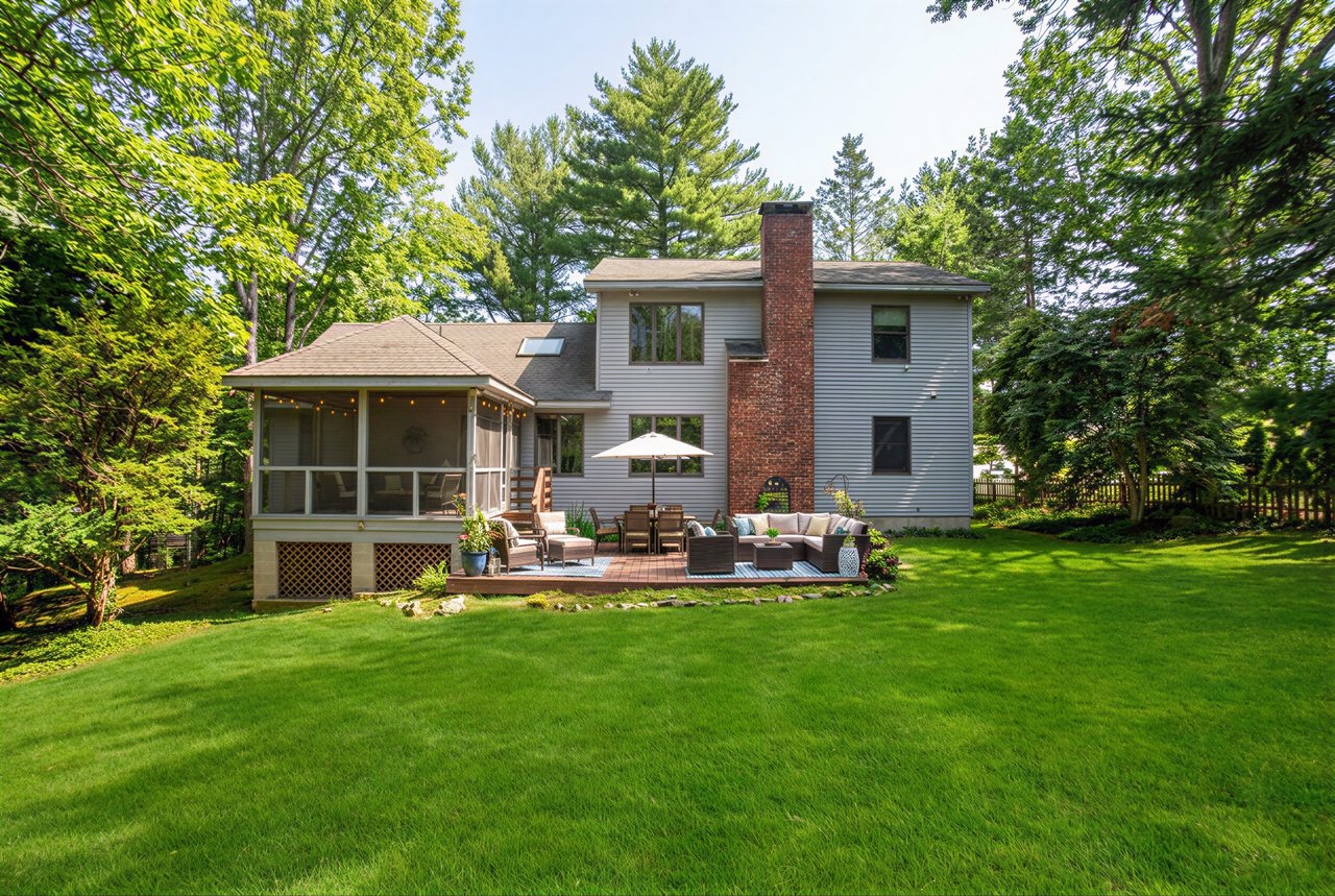 Exterior Virtual Staging