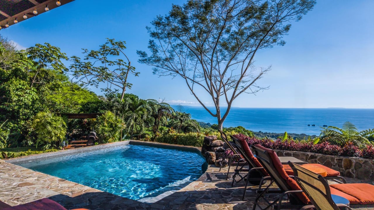 CasaPor Fin,Where the Rainforest Meets the Sea - Oceanview Luxury Estate