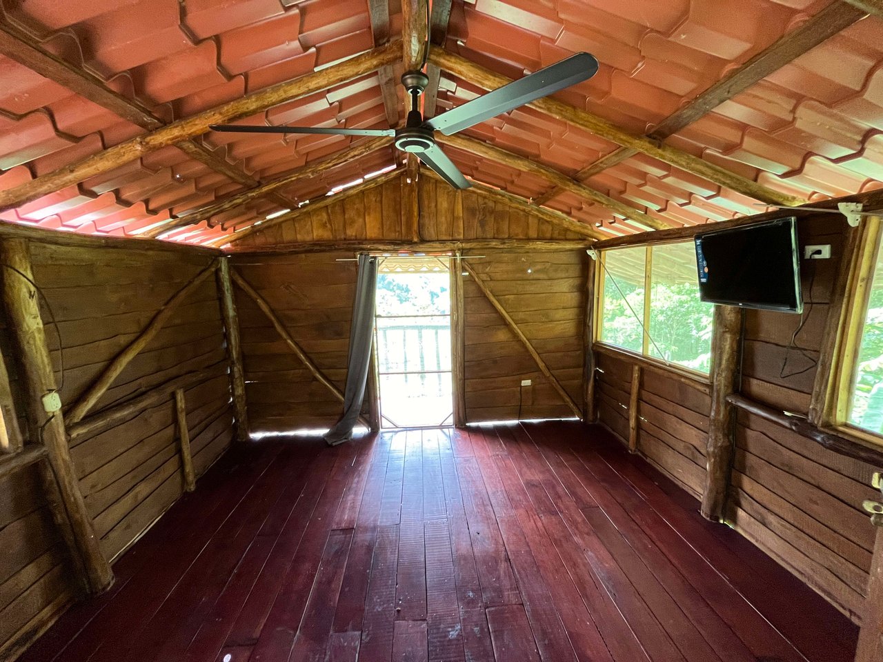 Costa Azul 120-degree Mountain View House With Costarican Wooden House as Lagniappe.