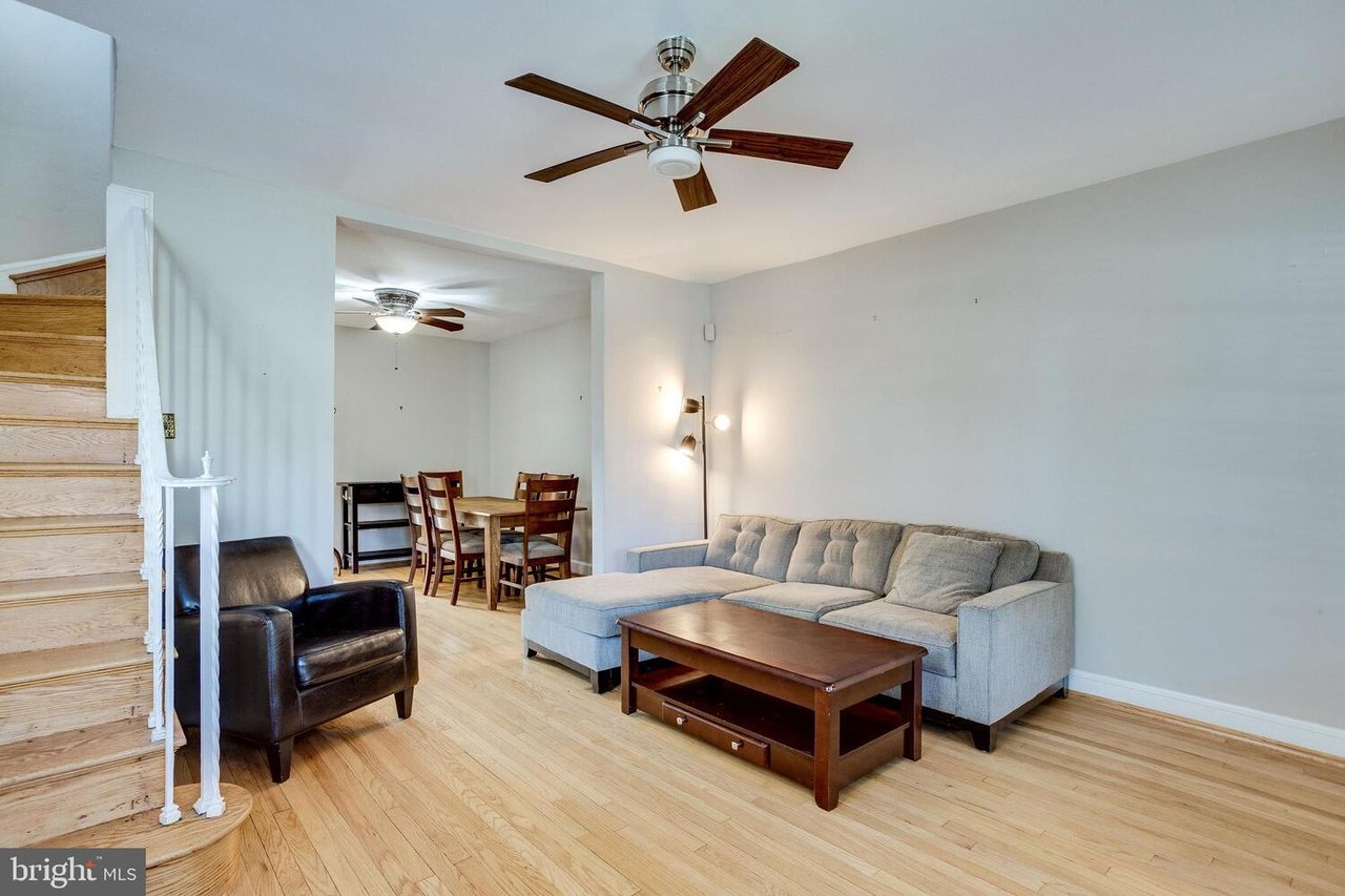 434 Longfellow St NW