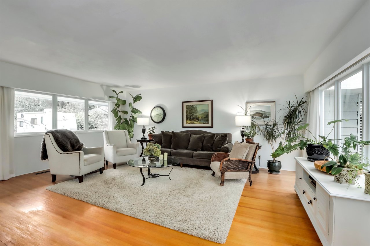 5727 Cranley Dr
