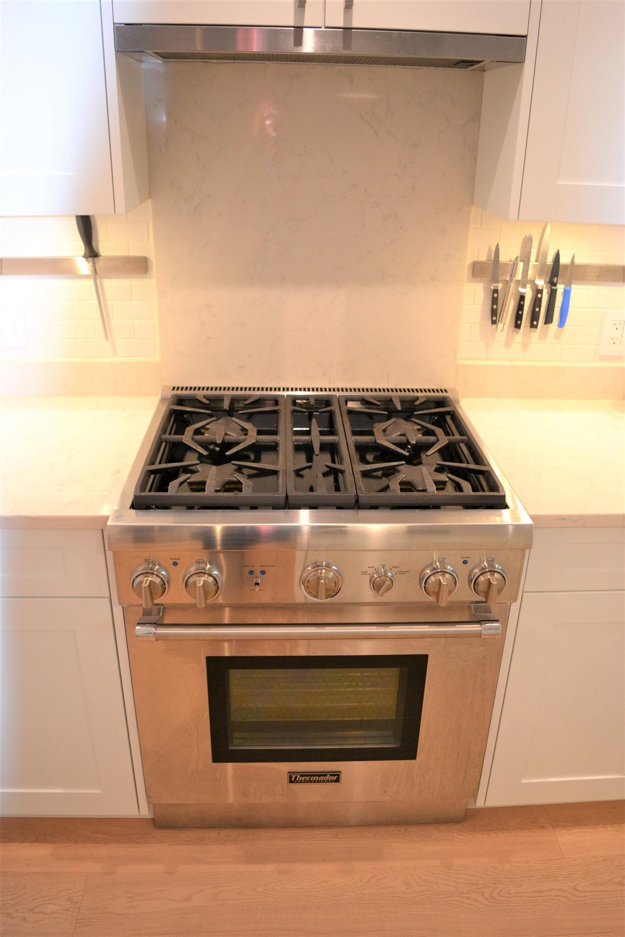 2519 W 8th Avenue, Vancouver