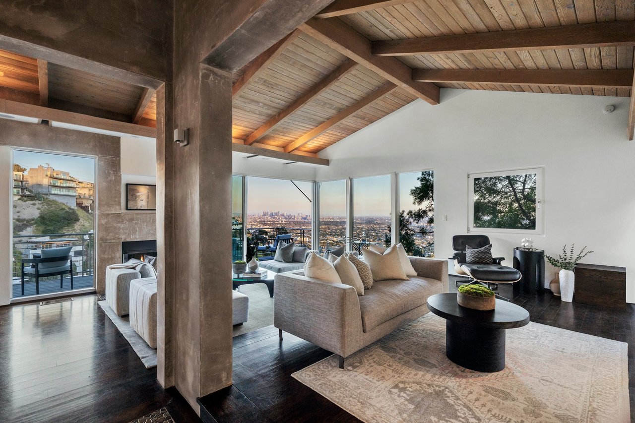 Sunset Strip Architectural with Jetliner Views