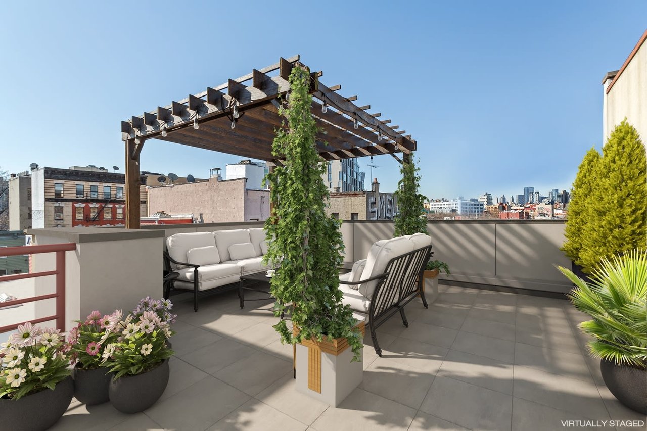 14 Conselyea St, #4