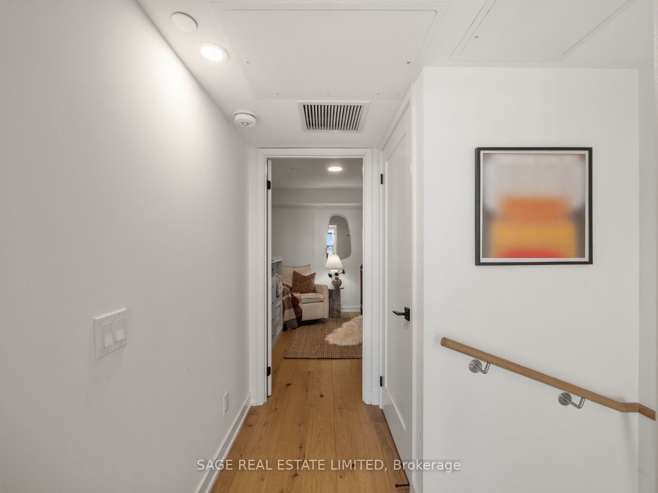 THE CARVALO ON COLLEGE PENTHOUSE