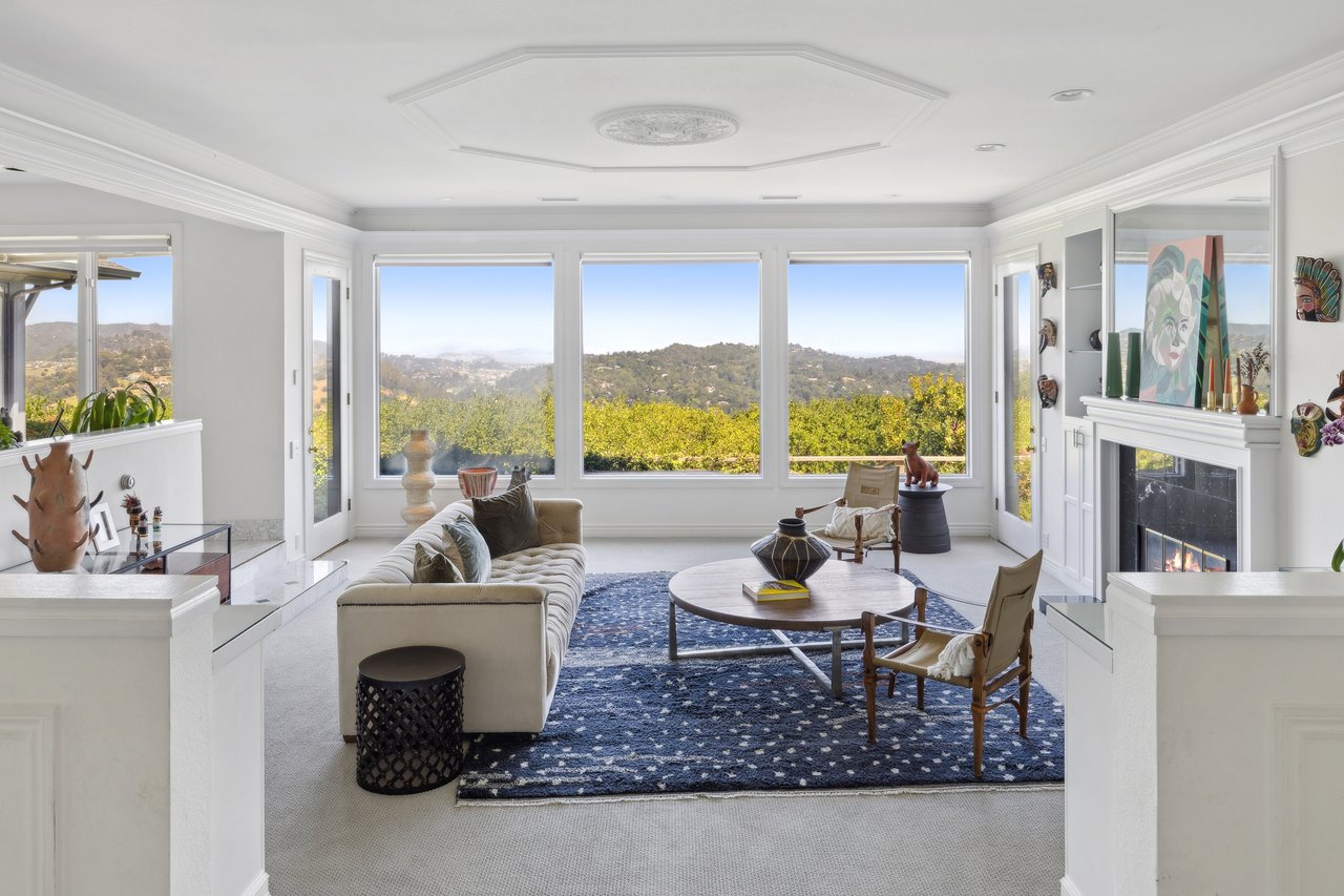 57 Summit Road