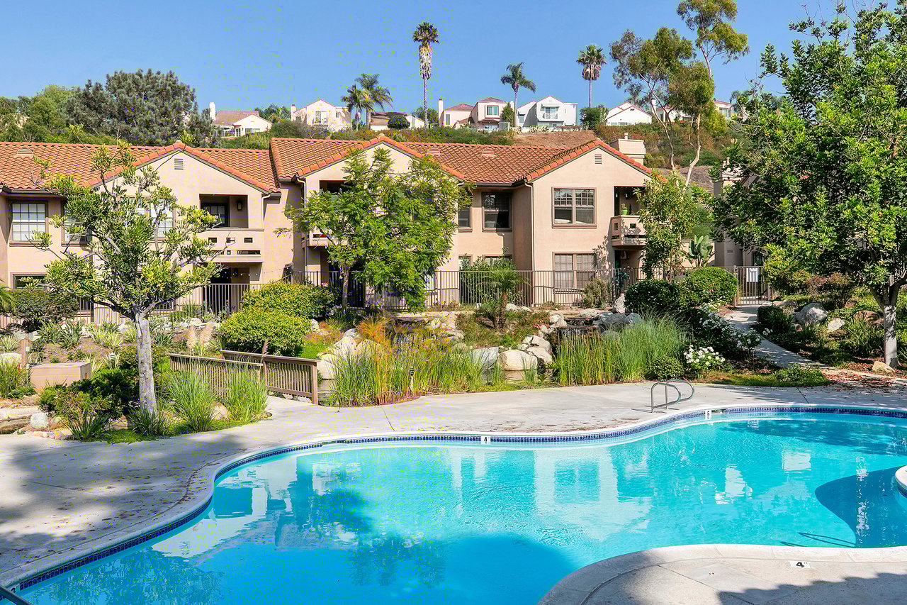 1064 Calle Del Cerro 1304