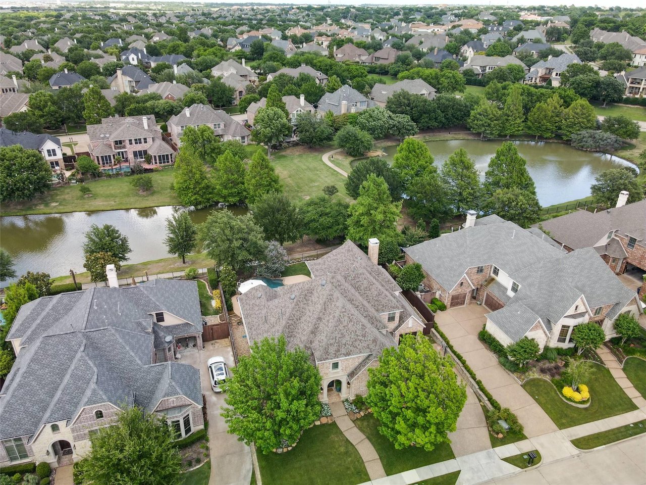 Distinctive Homes in an Exceptional Frisco Location