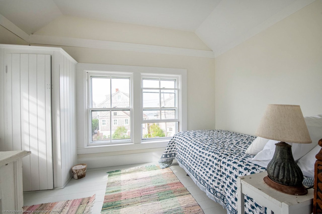 34 Hulbert Avenue Rental