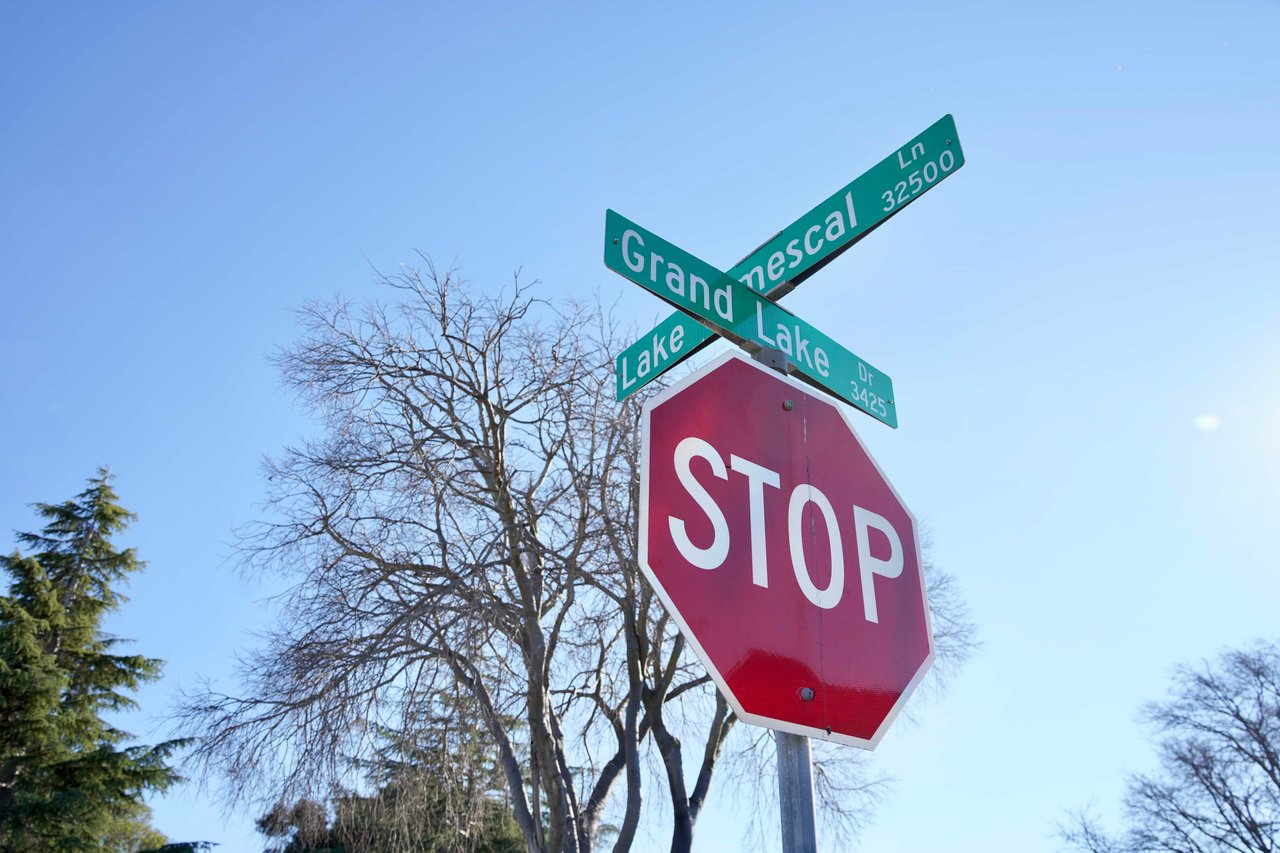 32490 Lake Temescal Ln