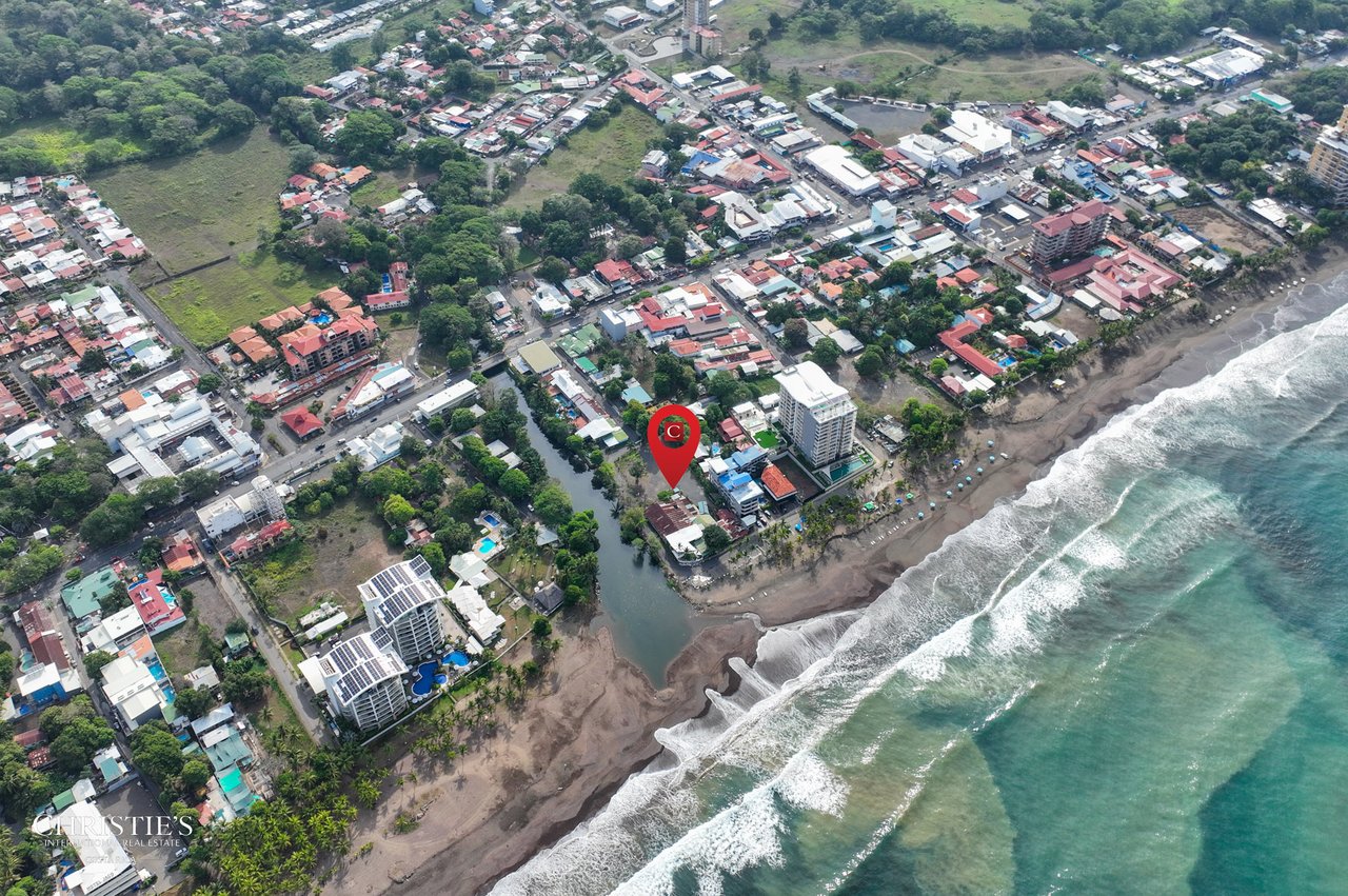 Titled Oceanfront Mixed-Use Property