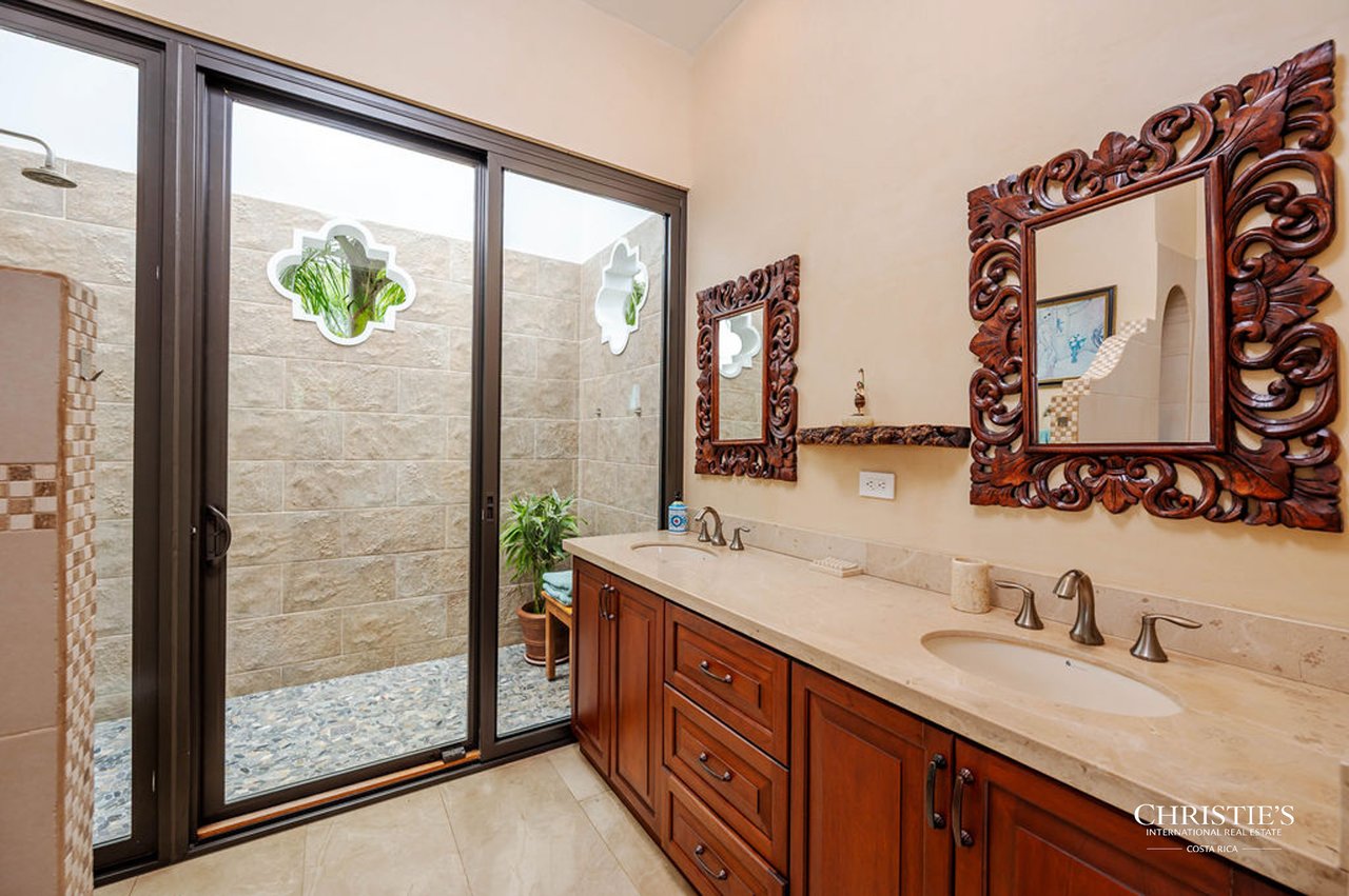 Casa Buena Vista | Timeless Elegance in Hacienda Pinilla 