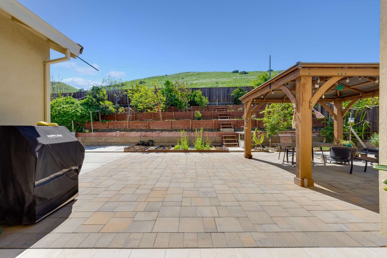 2904 Hanauma Bay Drive, Pittsburg