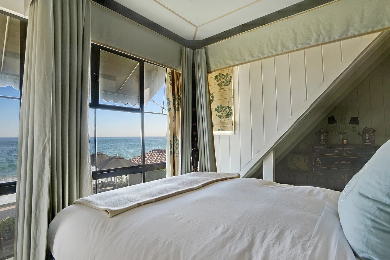 23618 Malibu Colony Rd