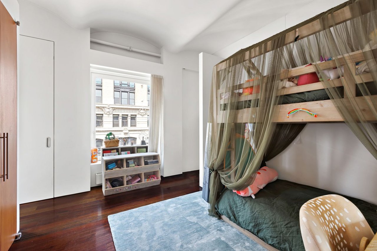 682 Broadway, #10