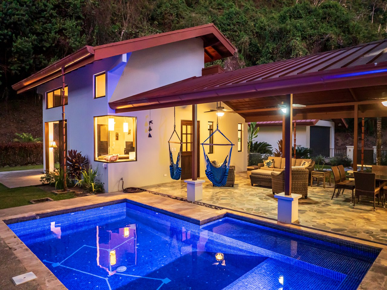 Stunning Waterfall Home + Guest Casita - Cascada Azul