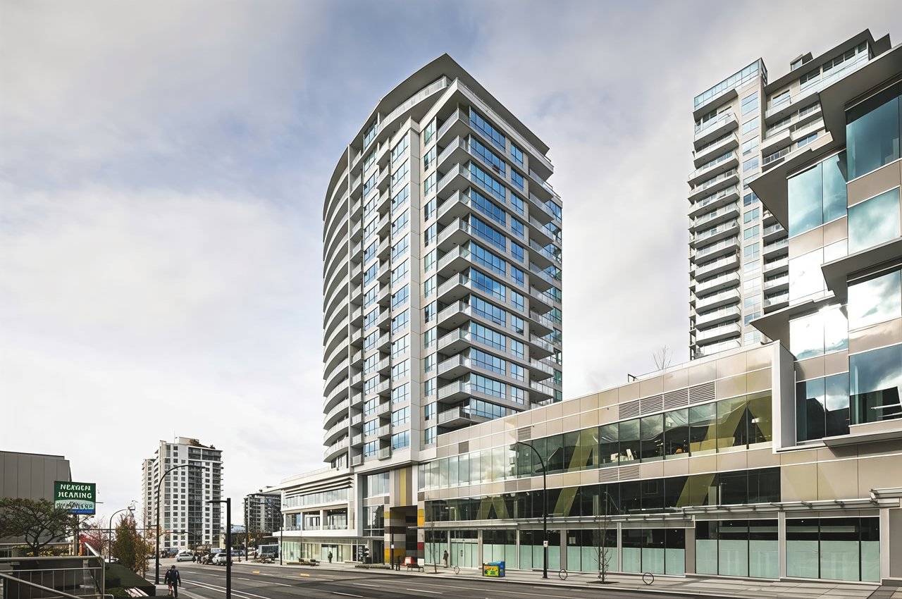112 E 13 St, #1601