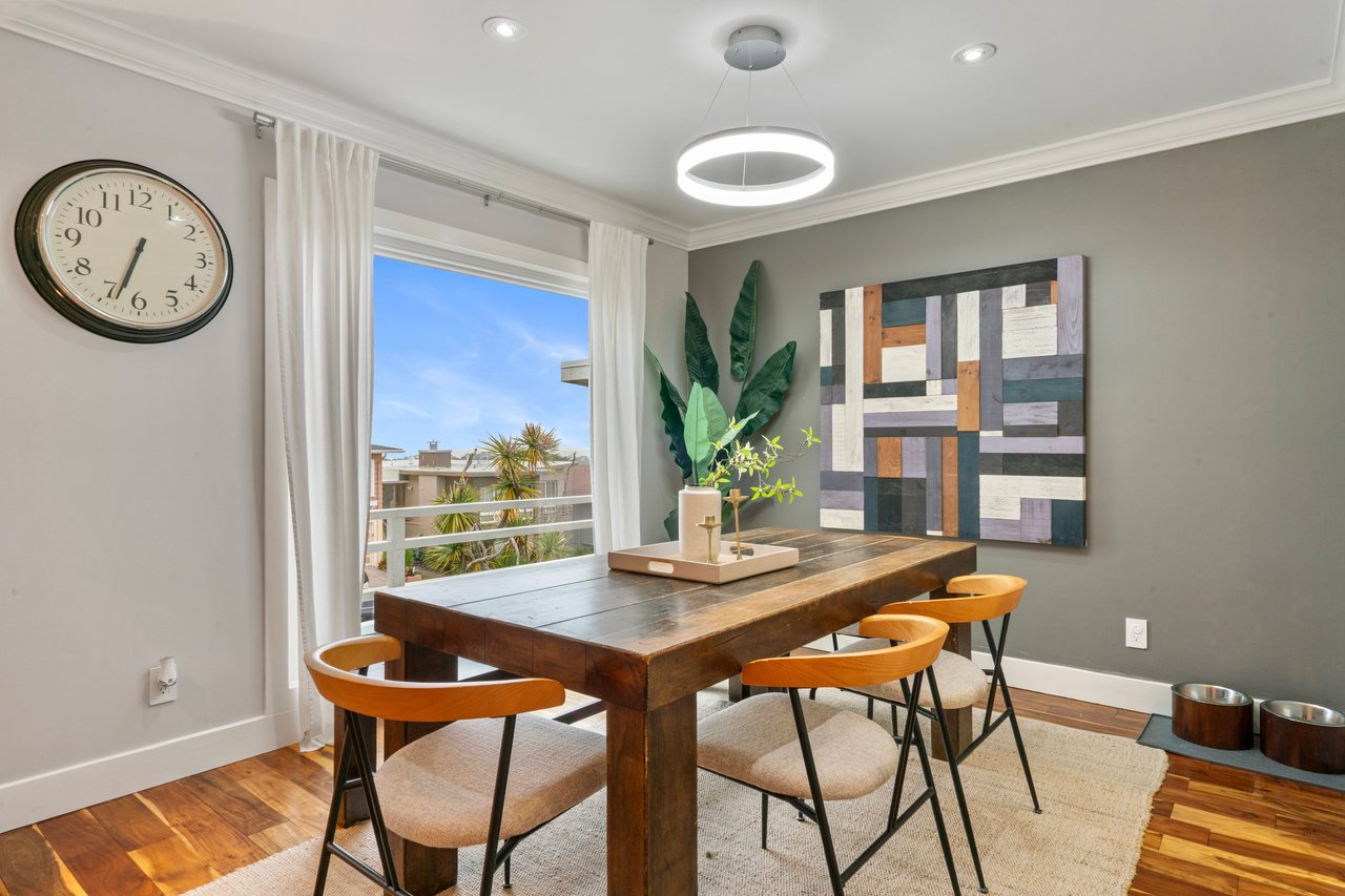 23 Fernwood Ave
