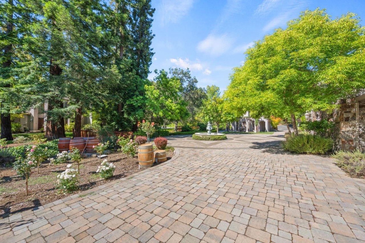24970 Okeefe Lane