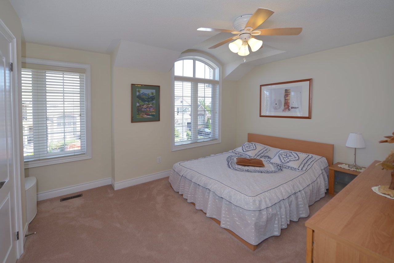 2316 Hall Manor Dr