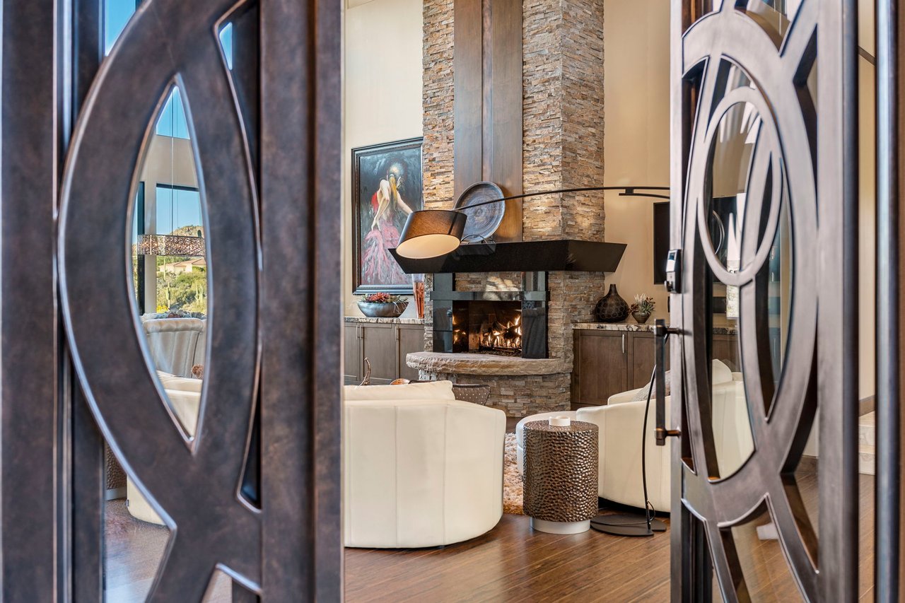 10570 E Pinnacle Peak Road