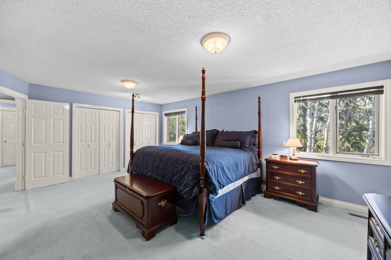 7 Biggar Heights Bay