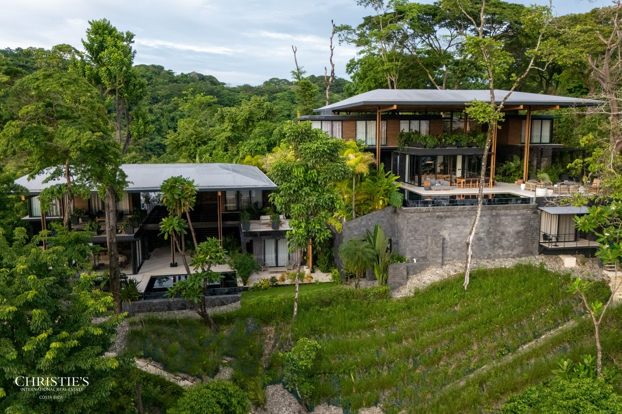 Magna Pacific - Luxury Estate Compound comprised of two Immaculate Villas