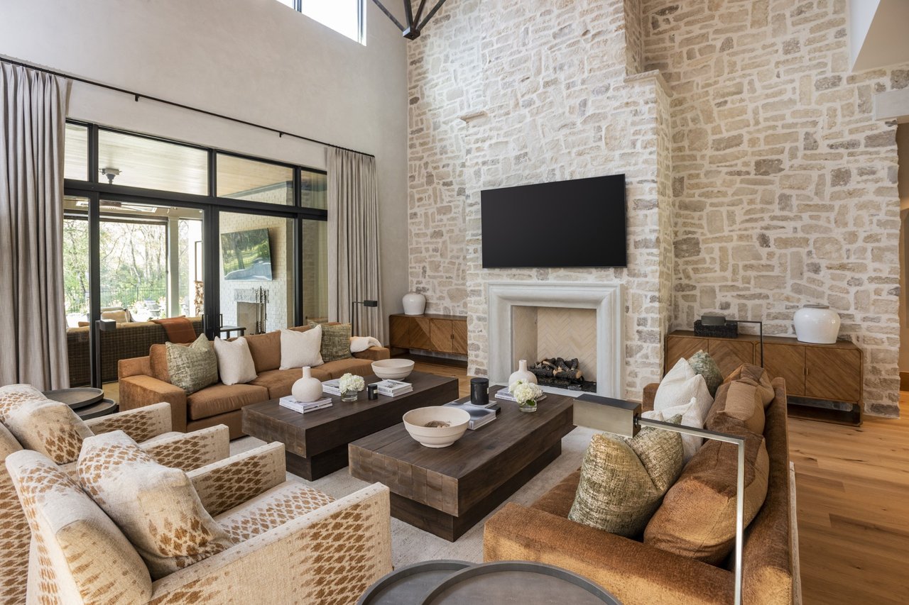 1311 Parker Place