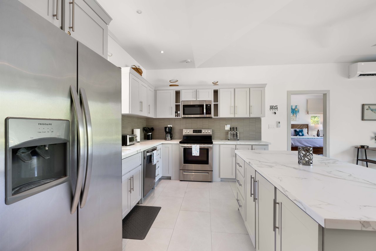 The Haven | Spacious Home + Private Casita in Gated Mar Vista Community