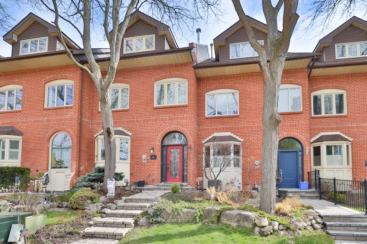45 Tradwind Drive, Oakville