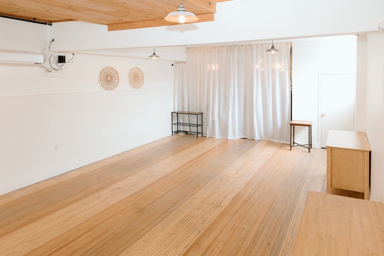 208B Main Street South 