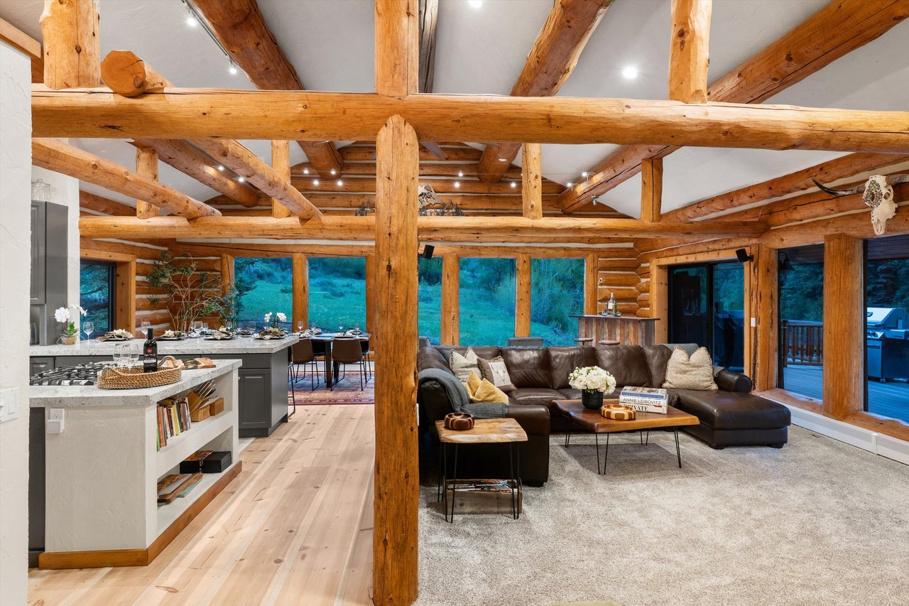 2134 Lower River
