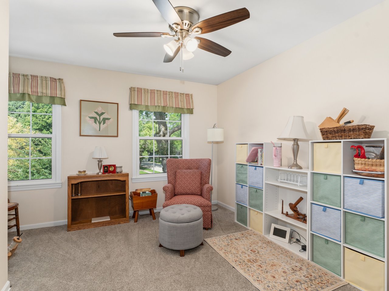 1235  Pin Oak Court