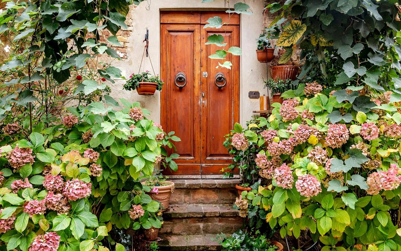 How To Boost Your Home's Curb Appeal In One Weekend