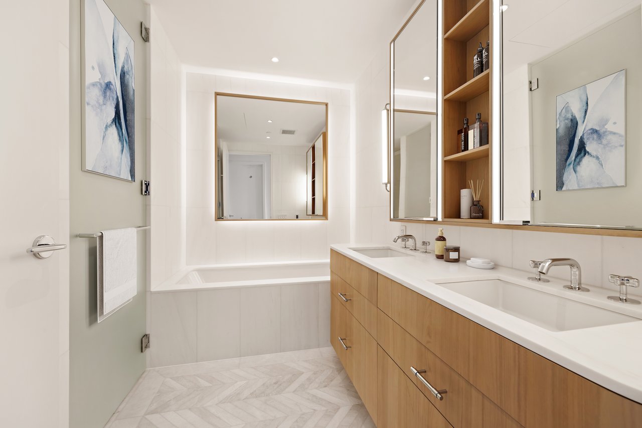 250 West 96th #22A