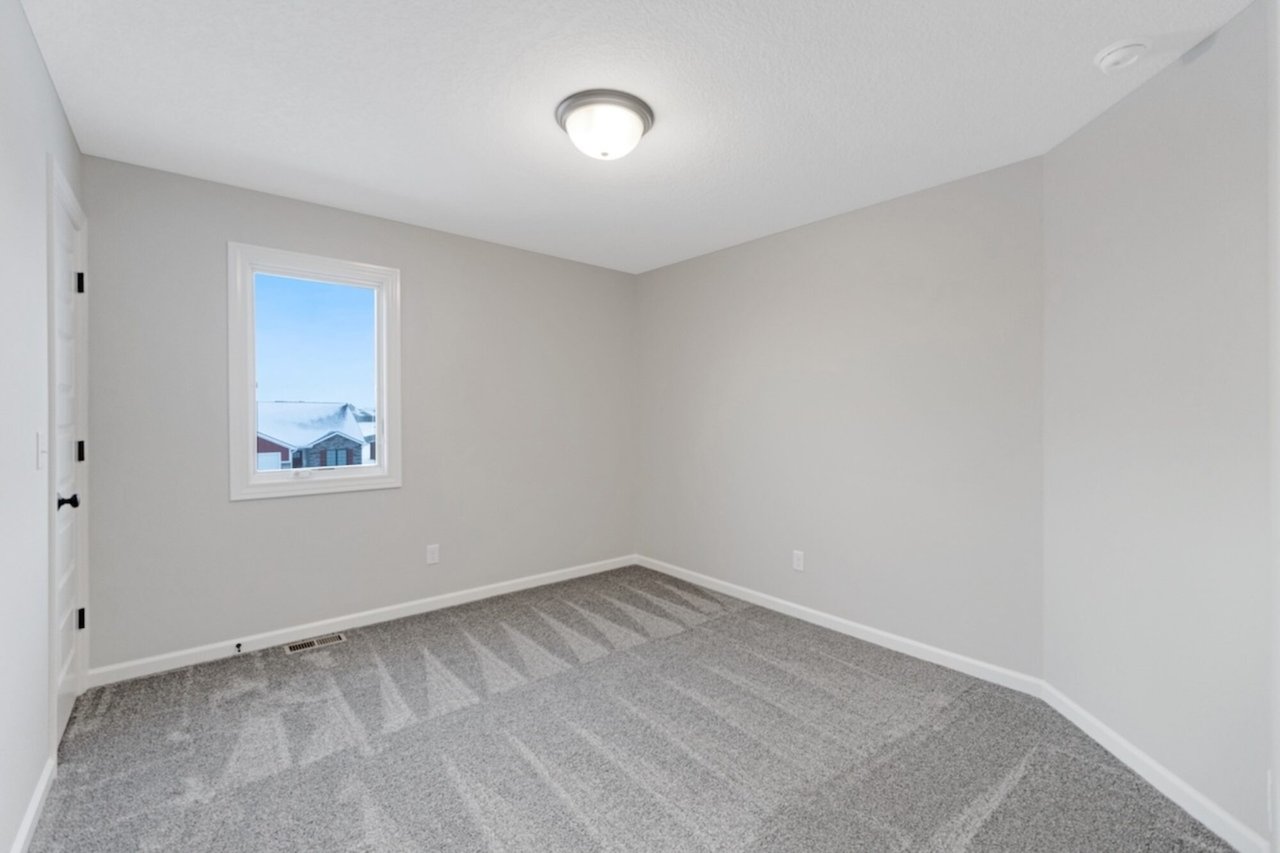 551 Persimmon Cove