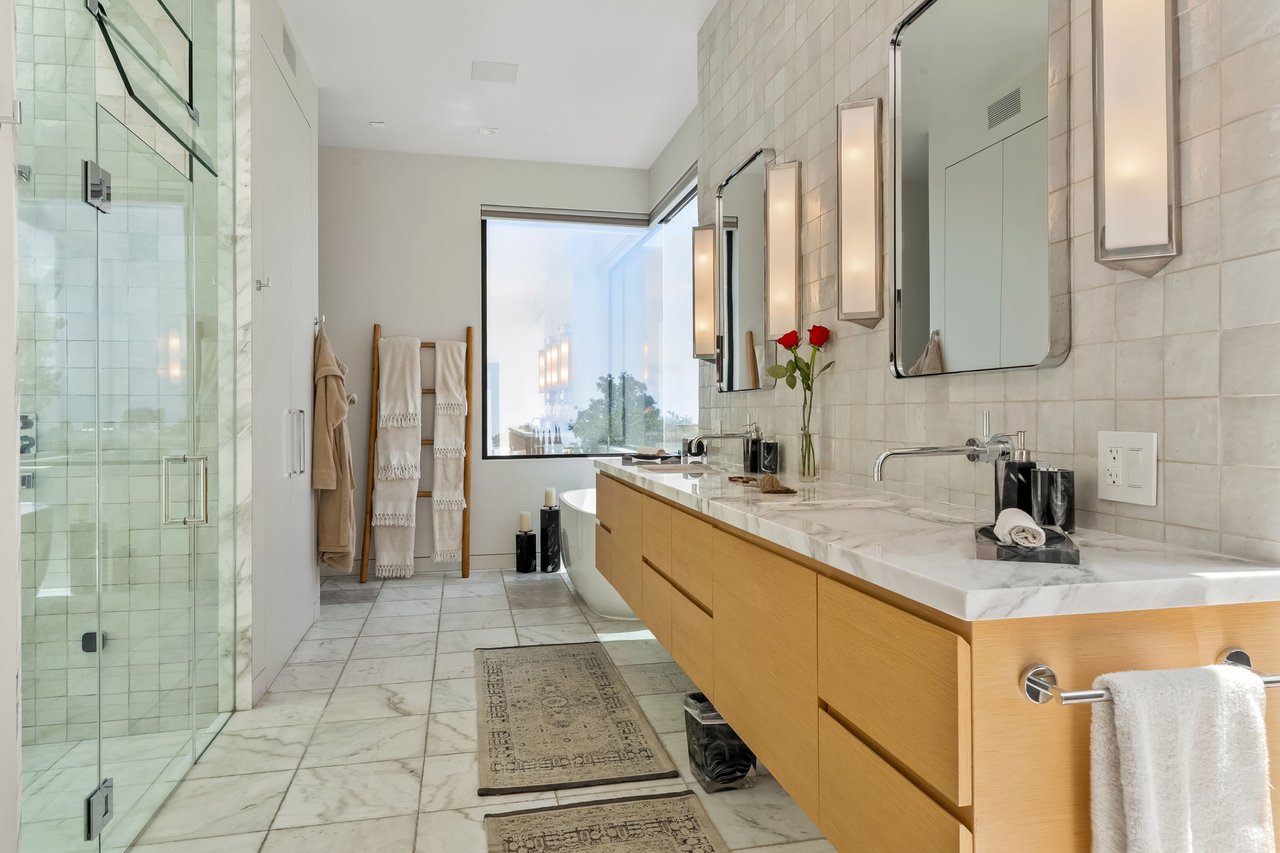 1030 Somera Road, Bel Air