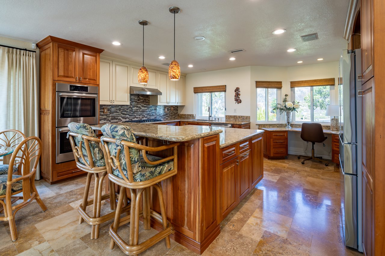 4045 Vortex Place | Escondido