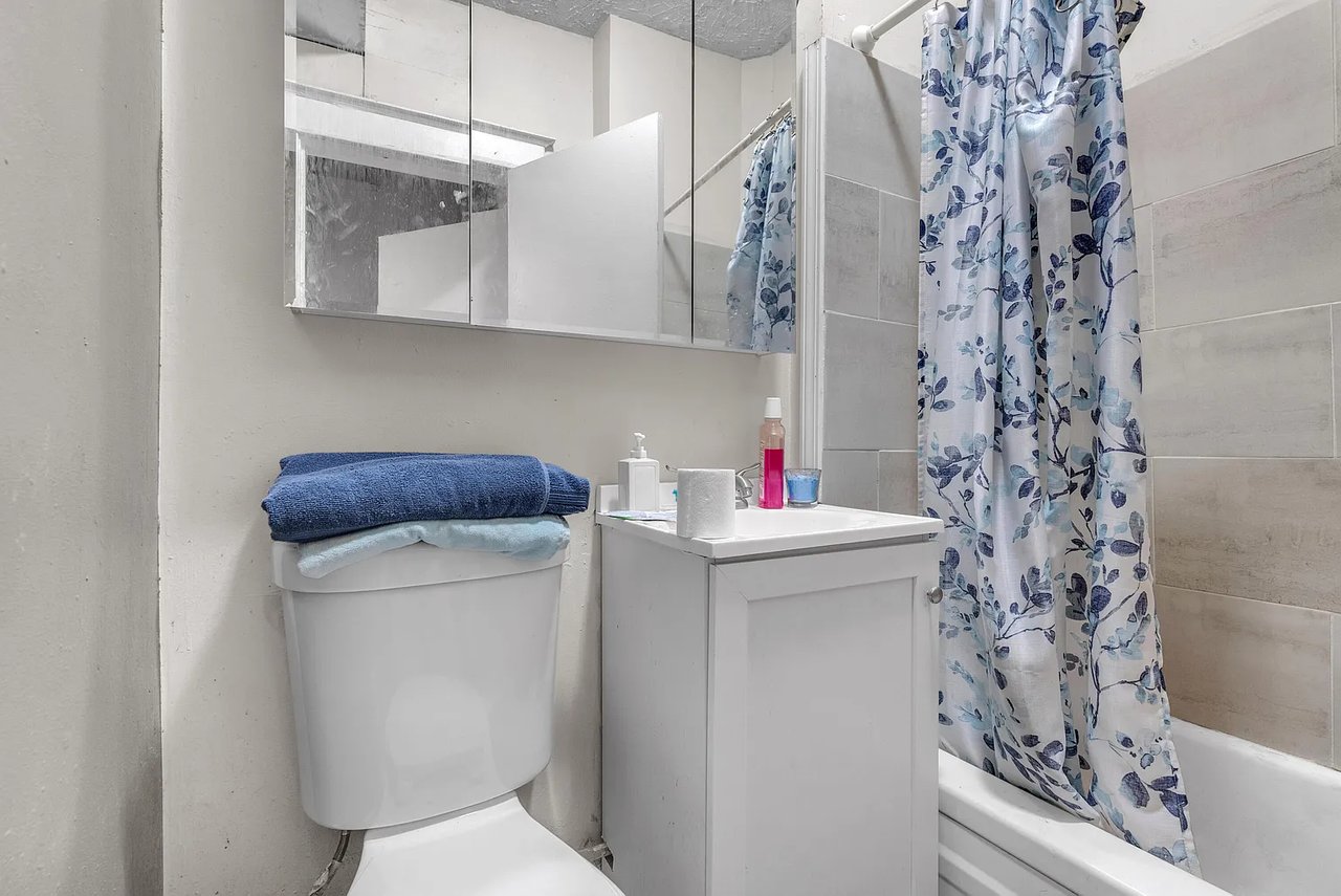 4947 Northcote Avenue, East Chicago, IN