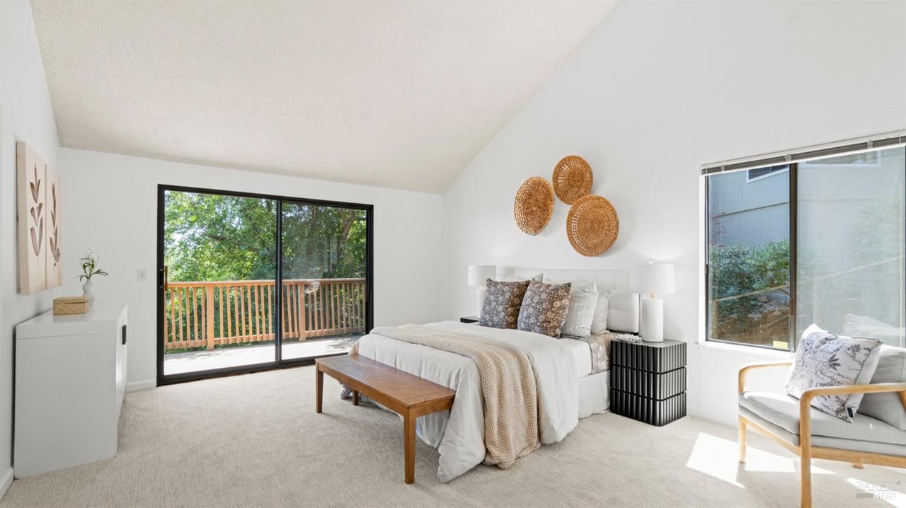 125 Cerro Crest