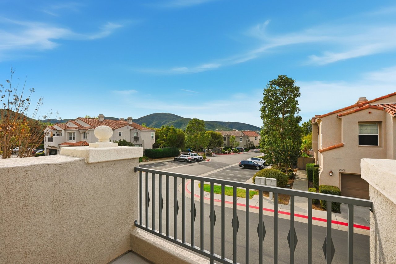 Just Listed Near Cal State San Marcos