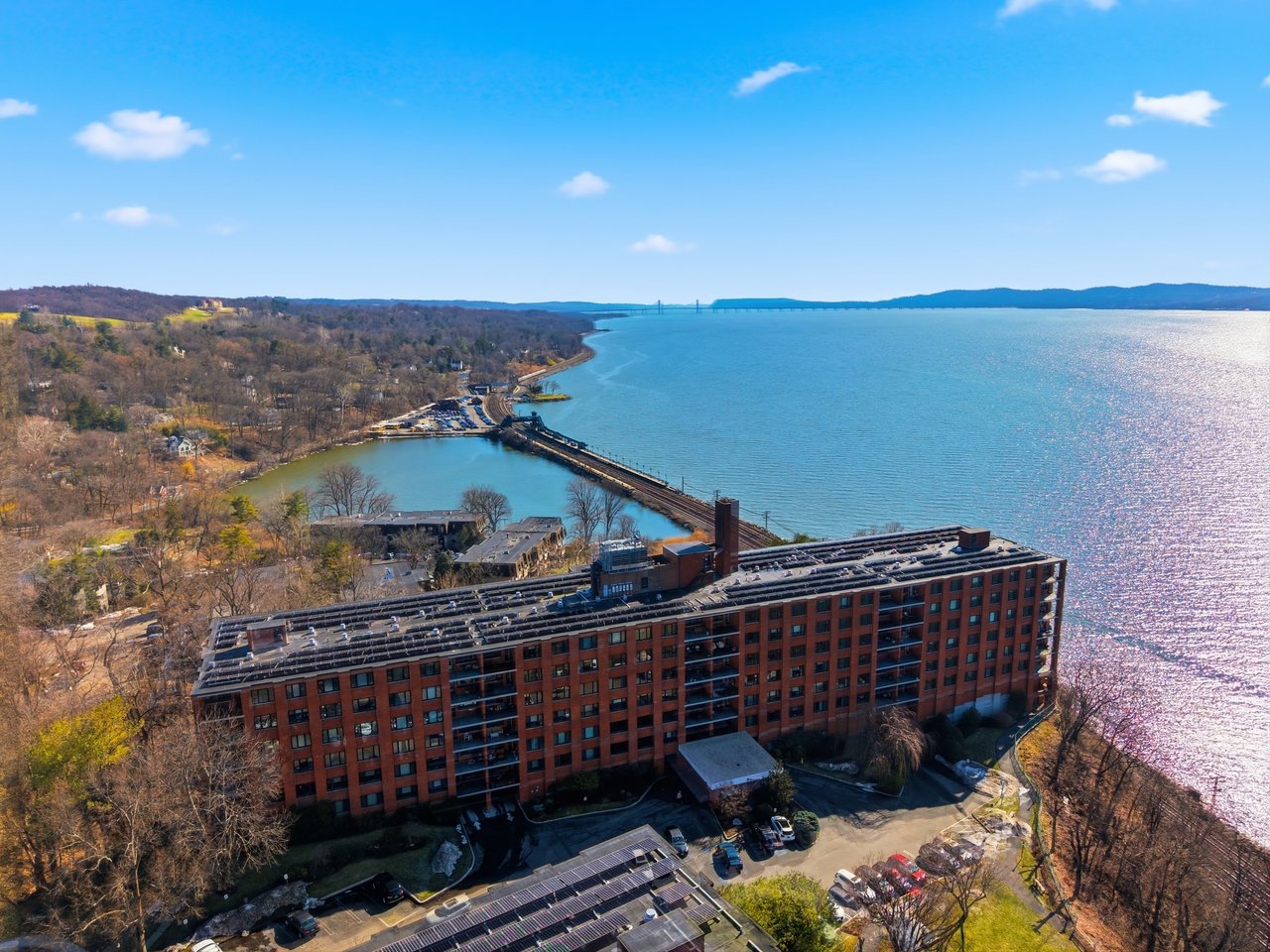 16 Rockledge Ave #2C-1, Ossining