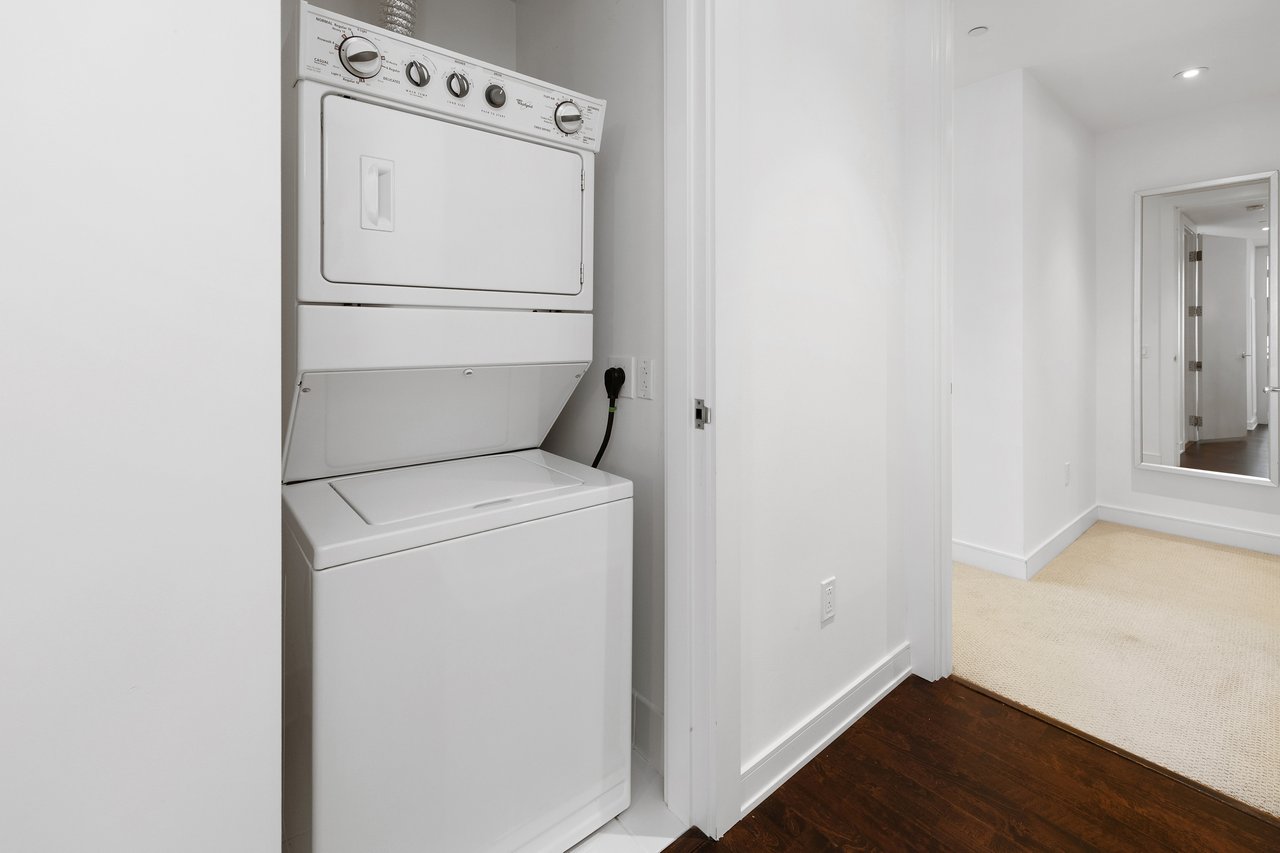 2-Bedroom Corner Views at 301 Mission