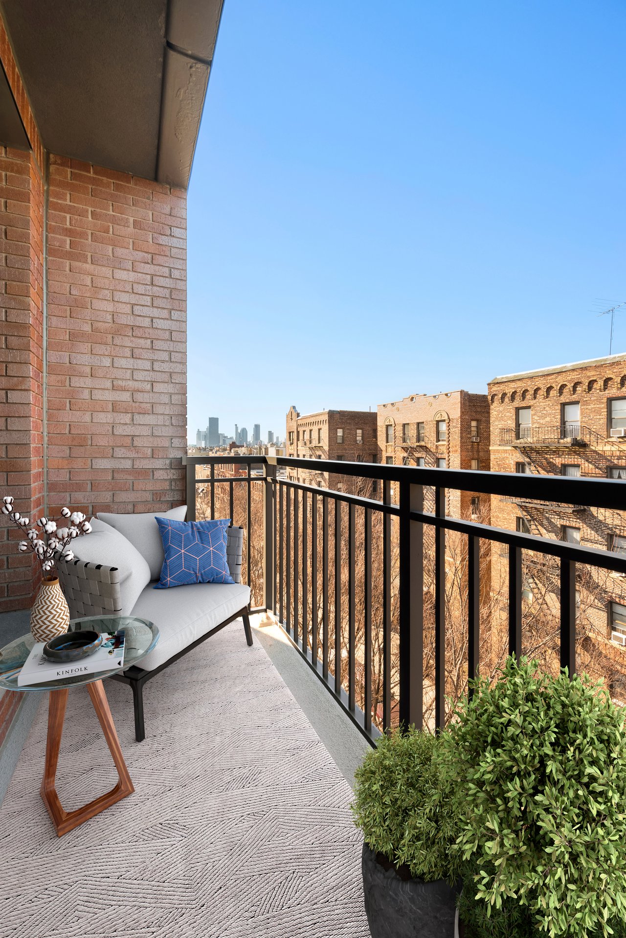 2815 35th Street Unit: 6B