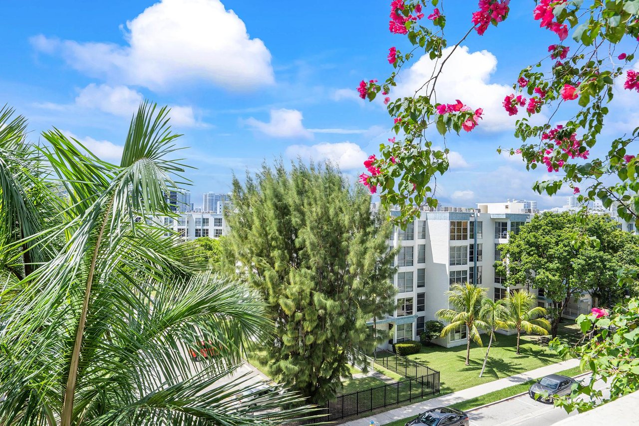 King David Short-Term Rental | Prime Location