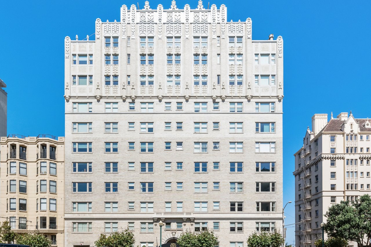The Park Lane Residence 504