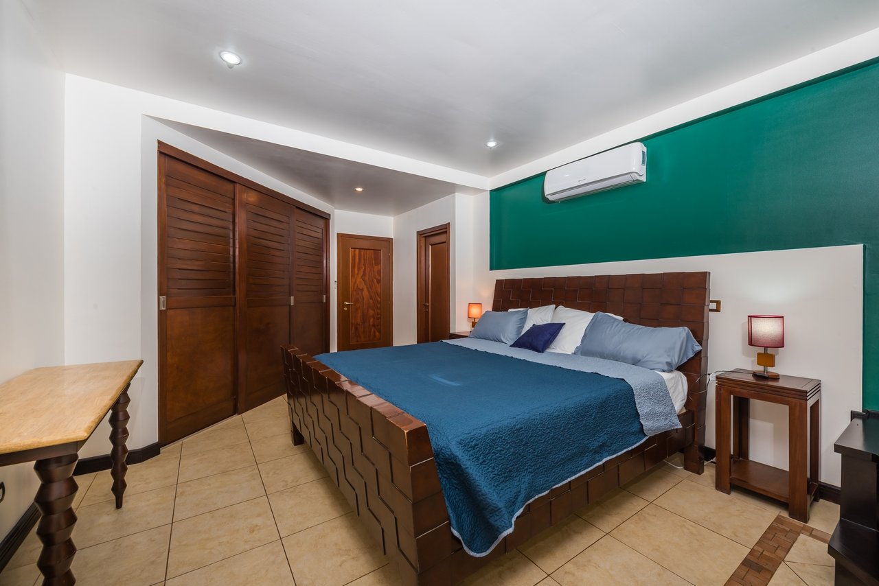 Naxos #8 | Modern Ocean-View Residence Steps from Playa Langosta