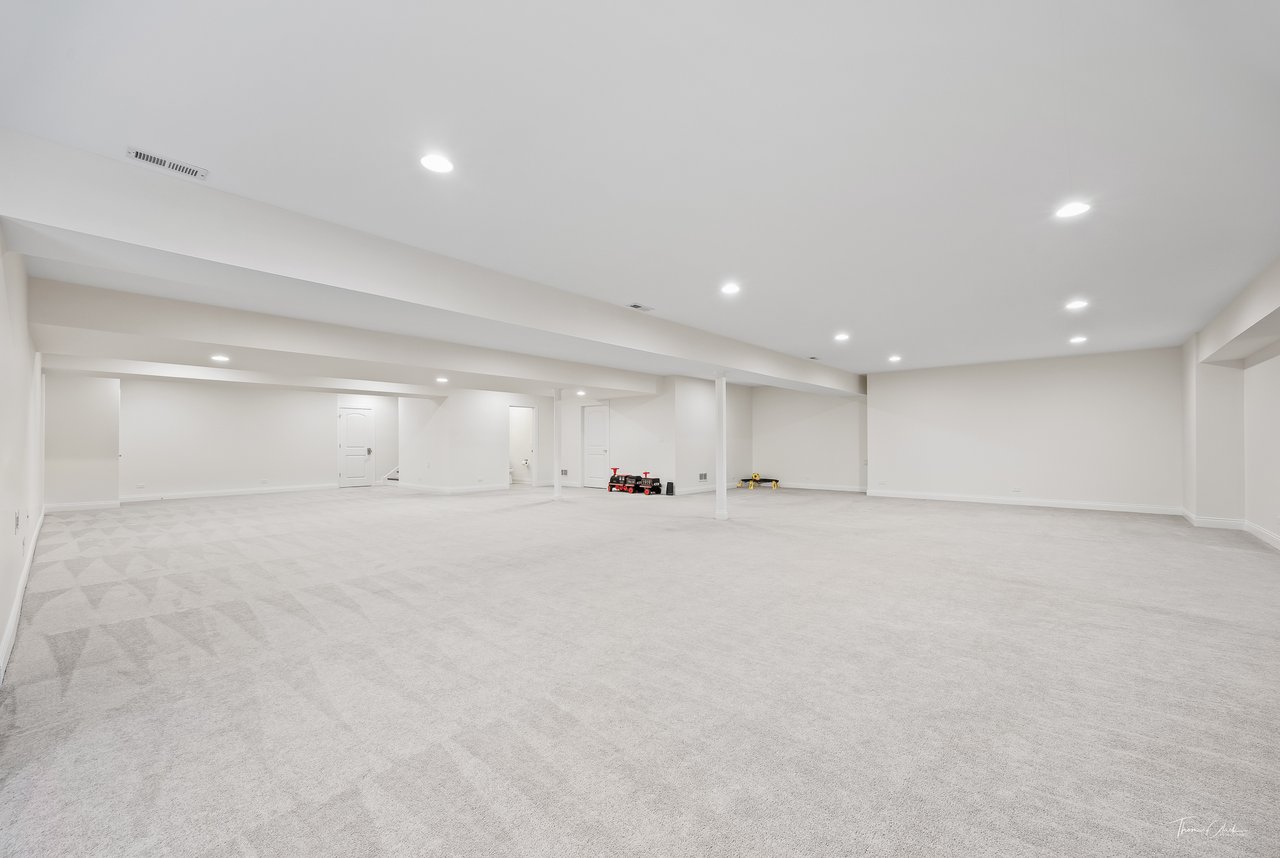4103 Douglas Road